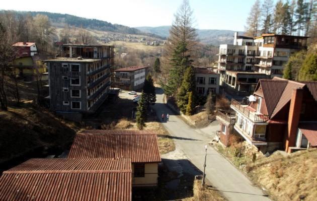 Jozka Chata Max 15 Os Sauna Jacuzzi Porąbka Buitenkant foto