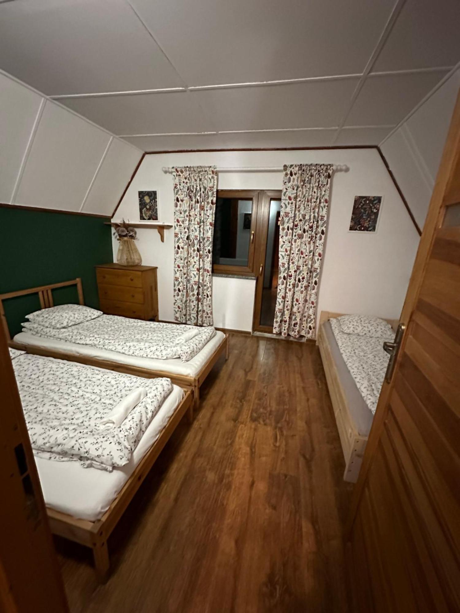Jozka Chata Max 15 Os Sauna Jacuzzi Porąbka Buitenkant foto